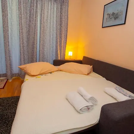 Escape From Center Apartamento Makarska