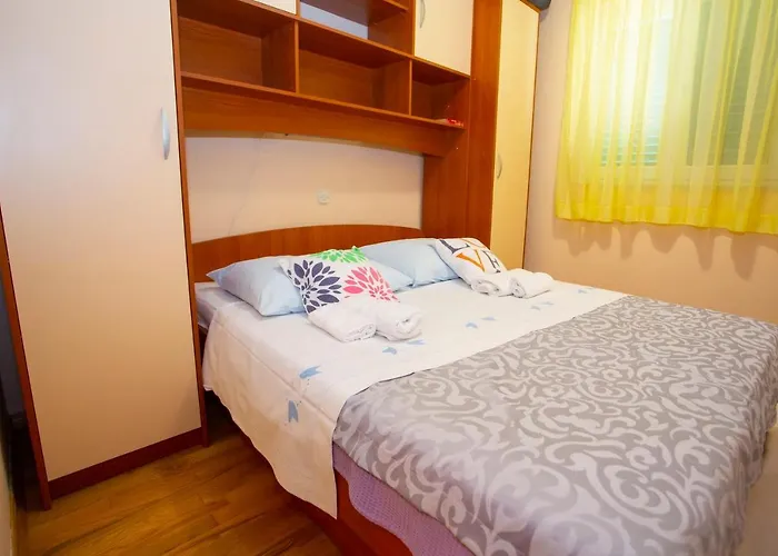 Appartement Escape From Center Makarska