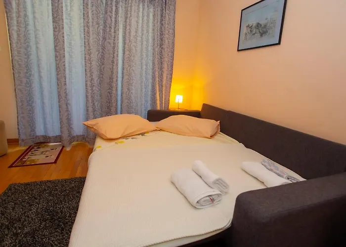 Escape From Center Apartman Makarska
