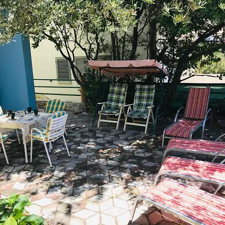 Escape From Center Appartement