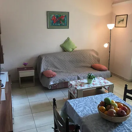 Escape From Center Appartement