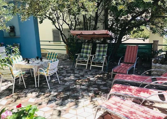 Escape From Center Apartment